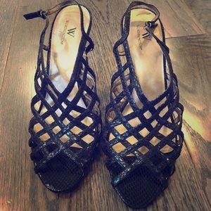 Women’s Worthington heels size 10.